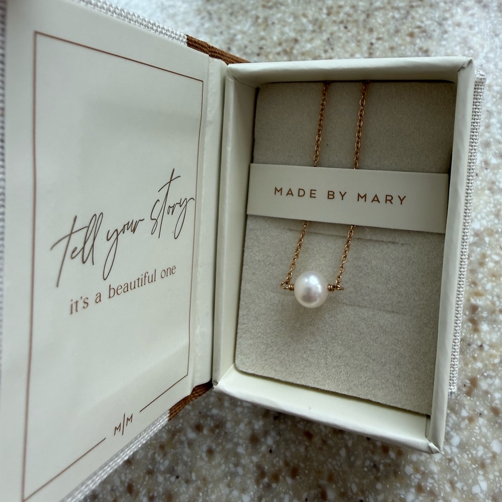 Gold Necklace with Pearl Accent - Picture 6 of 6